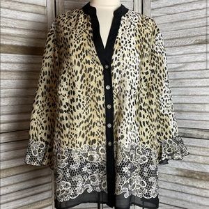 Danny & Nicole Leopard Print Blouse sz 18